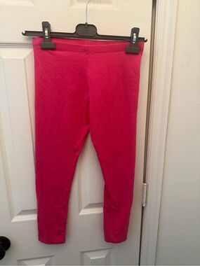 Faded Glory Bright Hot Pink Girls' Leggings 10/12 like new/ never worn.